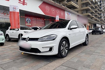 Volkswagen Golf Pure Electric 2020