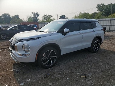 MITSUBISHI OUTLANDER SE 2021