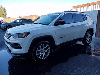JEEP COMPASS LATITUDE LUX 2024