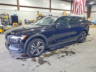 VOLVO V60 CROSS COUNTRY PLUS 2024