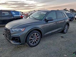 AUDI Q5 E PREMIUM PLUS 55 2025