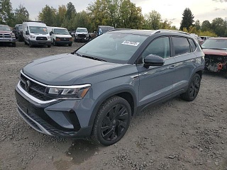 VOLKSWAGEN TAOS SE 2023